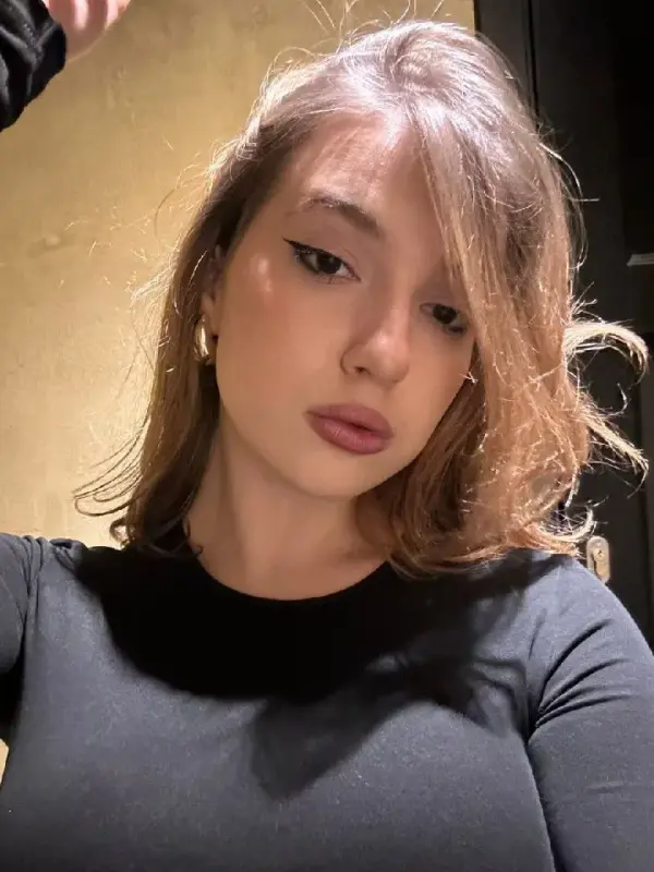 Дженнифер — эскорт Москва