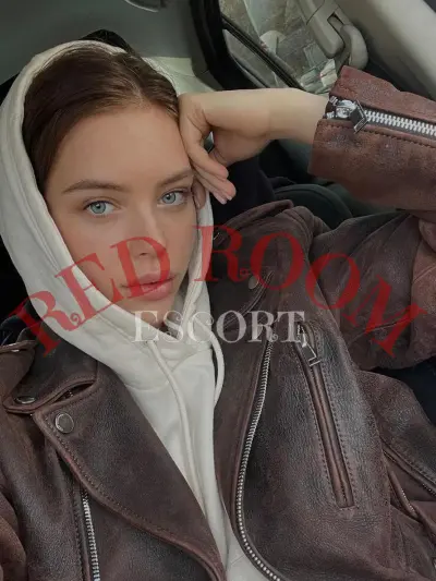 Кира — эскорт Краснодар