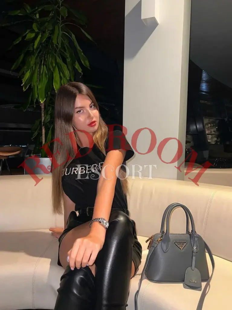 Нина — проститутка Сочи