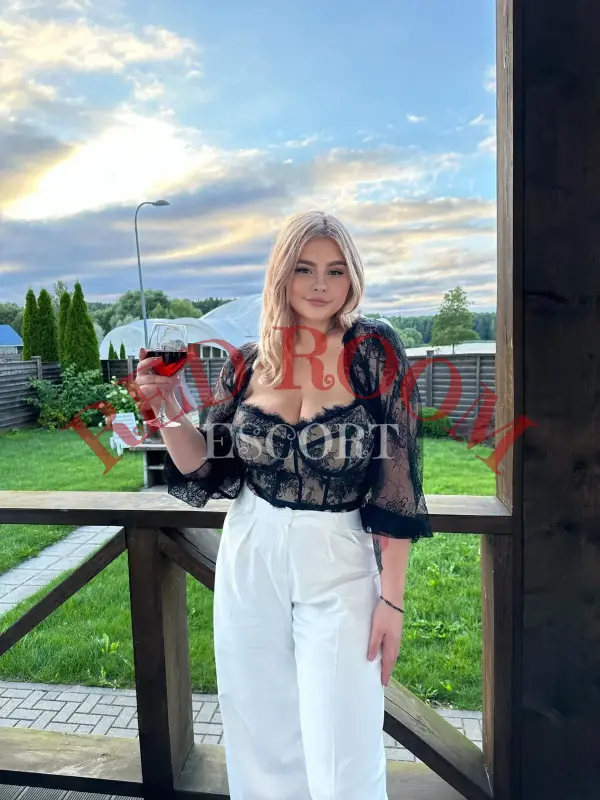 Марианна — проститутка Минск