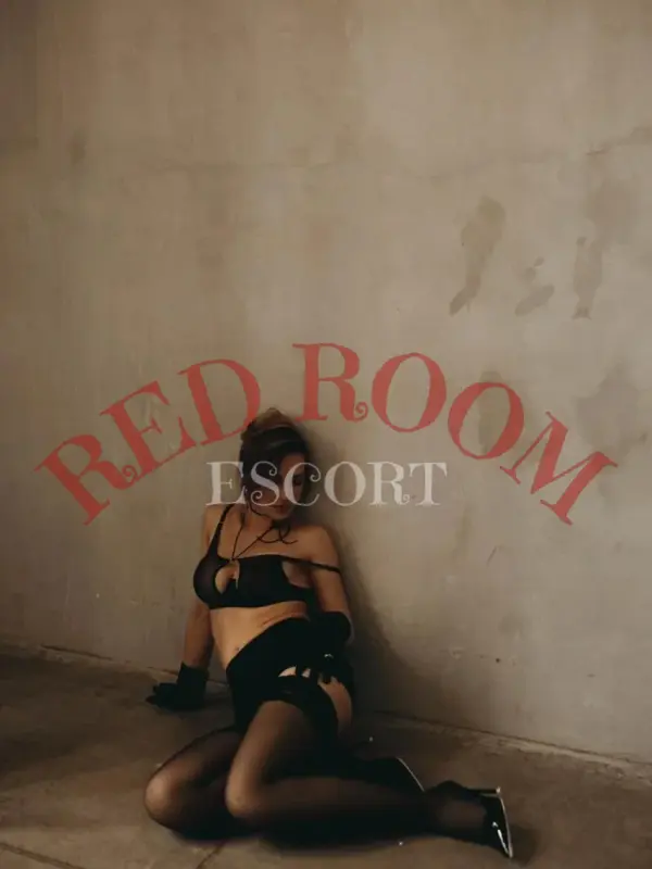 Ксюша — эскорт Москва