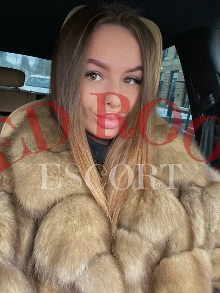 Кэрри — эскорт Москва
