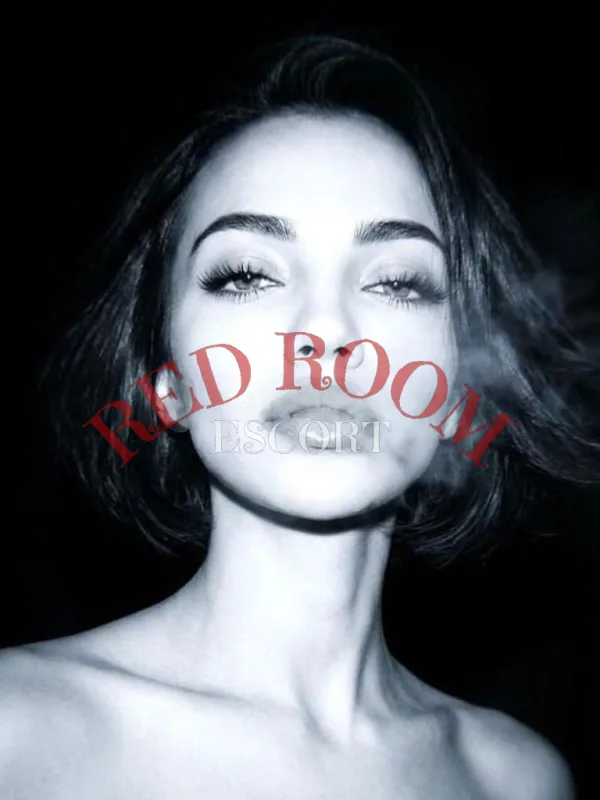 Ева — возраст 28, рост 160