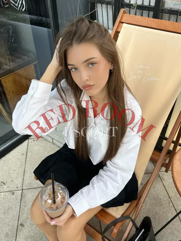 Злата — возраст 20, рост 168